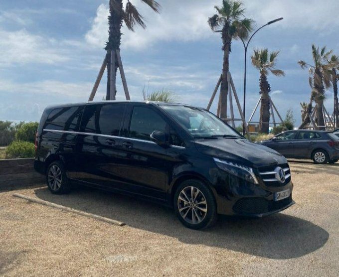 Chauffeur privé VTC Beynost - aéroport Lyon Saint Exupéry 